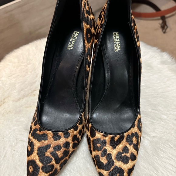 Michael Kors size 11 high heels - Picture 2 of 3